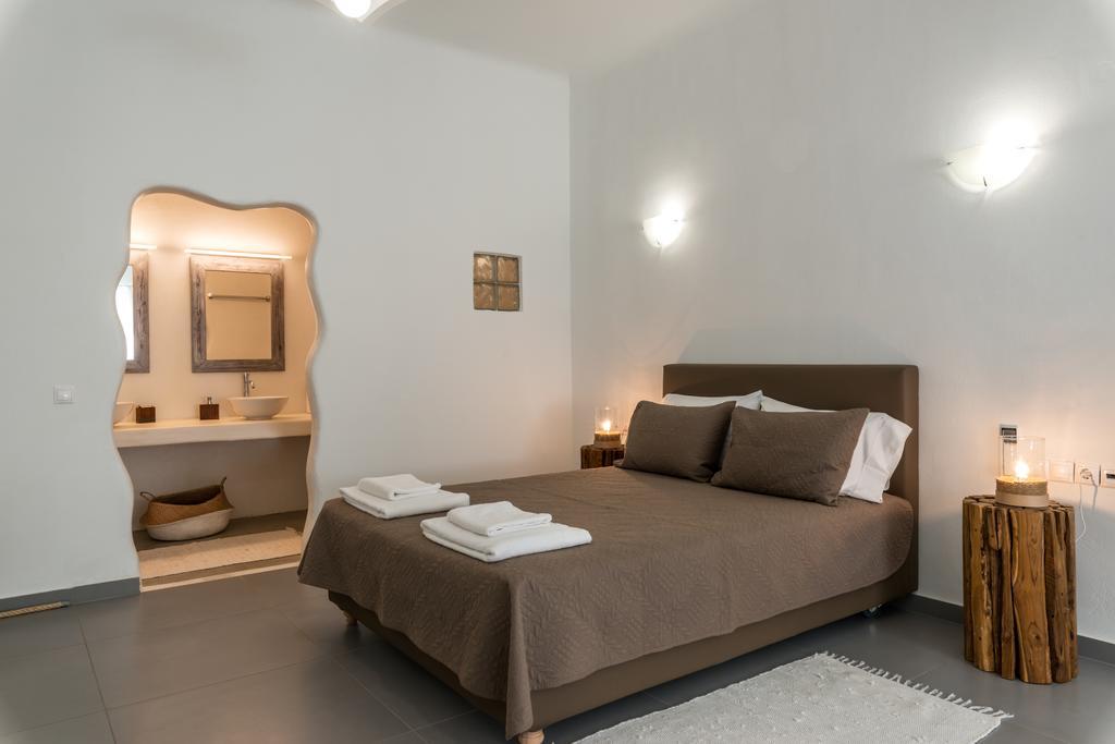 Eleni'S Village Suites Klouvas Exterior photo